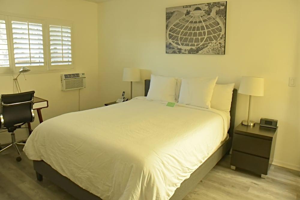 Hotel Magic Castle 3*